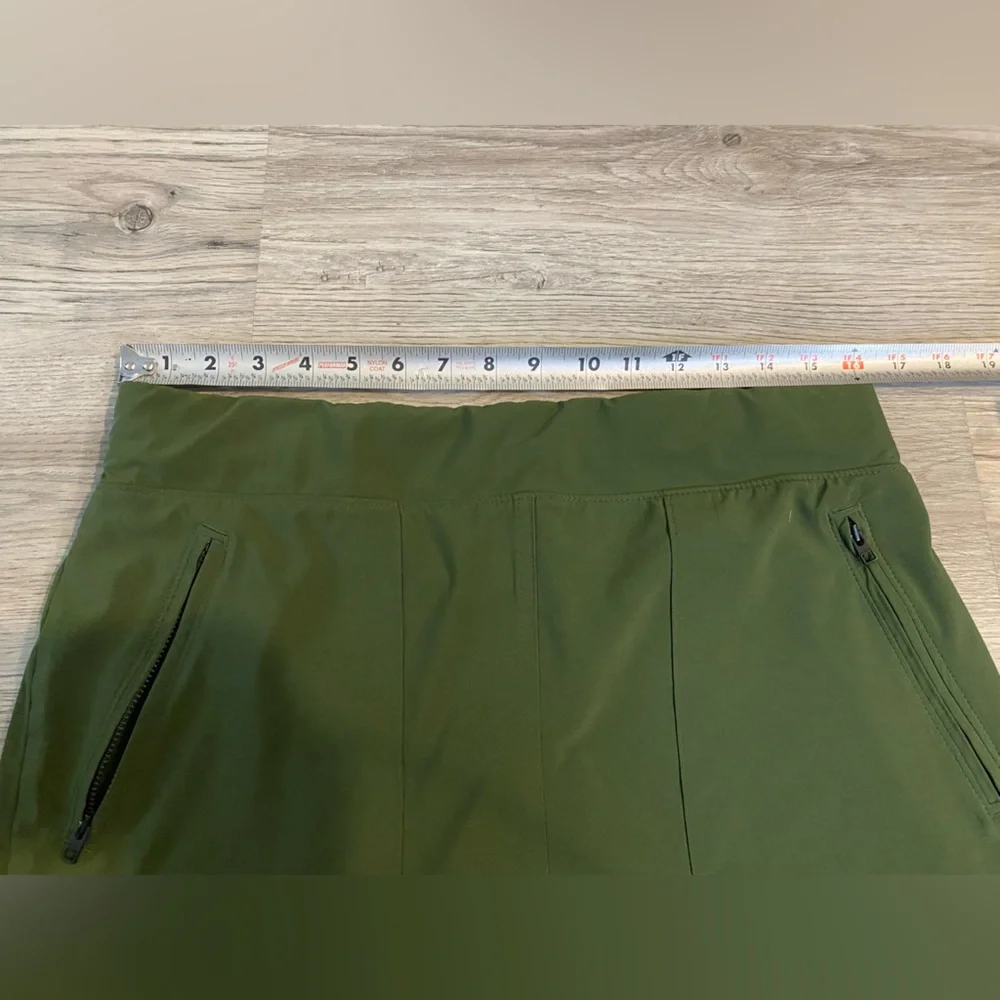 ATHLETA Womens Skort SIZE 12 Golf Tennis Walking Skirt Hiking Green Stretch - Picture 4 of 5